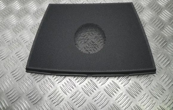 Jaguar I-Pace Subwoofer grill/trim J9D304405 T5905