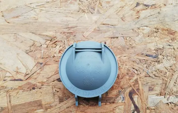 Ford Fiesta Headlight/headlamp dust cover 1305219060