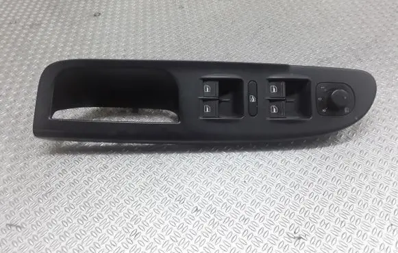 Volkswagen PASSAT B6 Electric window control switch 1K4959857B