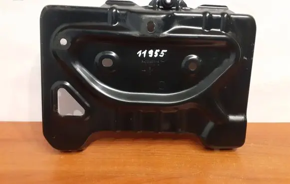 Mercedes-Benz E W212 Battery tray A2126200118 02114A