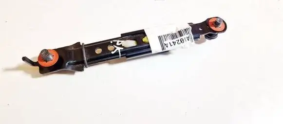 Hyundai i30 Seat belt adjustment rail 080408