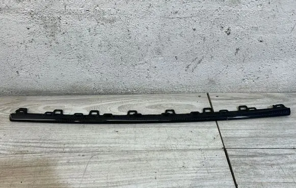 Audi RS5 Front bumper splitter molding