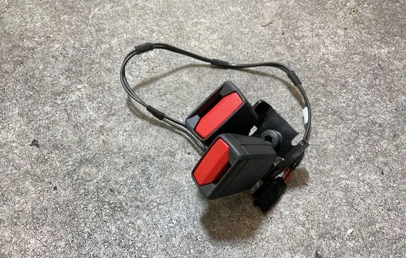 Ford Focus Rear seatbelt buckle JX7BA13K21