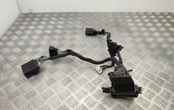 Ford Focus Engine installation wiring loom JX6TMA390SC