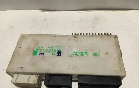 BMW 5 E39 Comfort/convenience module 61356901225 5DK00704727 12037310