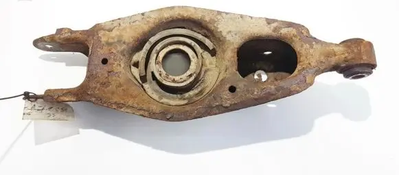 Dodge Magnum Rear upper control arm/wishbone