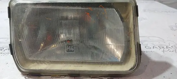 Ford Sierra Headlight/headlamp 83BG13005D2A