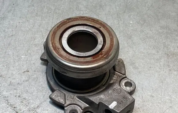 Suzuki Vitara (LY) Clutch release bearing slave cylinder 0149