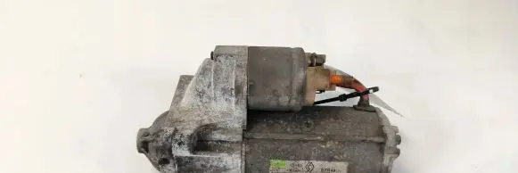 Suzuki Grand Vitara II Starter motor 8200628426