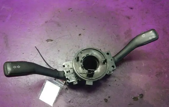 Audi A6 S6 C5 4B Other switches/knobs/shifts 8L095351G