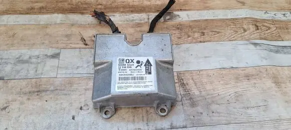 Opel Zafira B Airbag control unit/module 13246046