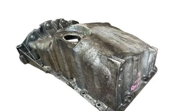 Volkswagen PASSAT B5.5 Oil sump 06B103603N 018103