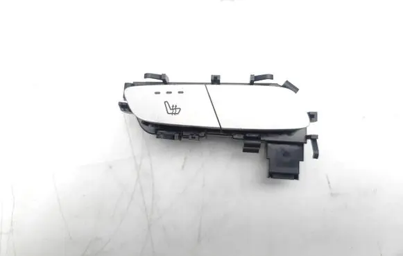 Mercedes-Benz E AMG W213 Seat heating switch A2139050204