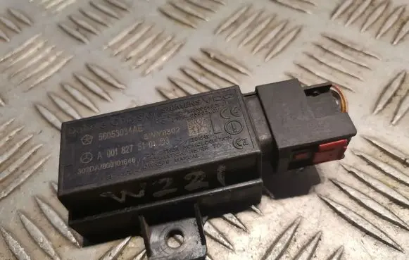 Mercedes-Benz S W221 Tire pressure sensor 0018275101