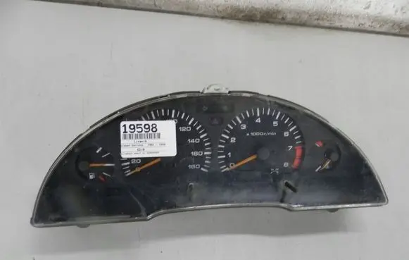 Nissan Serena Speedometer (instrument cluster) 