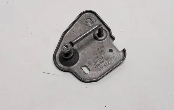 Skoda Superb B8 (3V) Engine bonnet/hood lock/latch loop/hook 3V0823185A