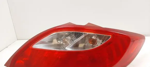 Mazda 2 Rear/tail lights D65151150