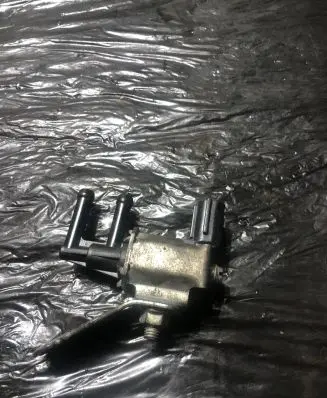 Mazda 6 Turbo solenoid valve K5T48279 7X15