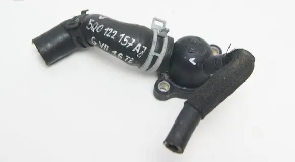 Volkswagen Golf VII Engine coolant pipe/hose 5Q0122157AJ