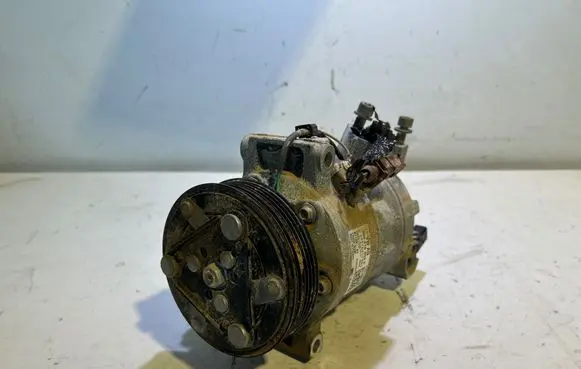 Seat Ibiza V (KJ) Air conditioning (A/C) compressor (pump) 3Q0816803E 8712P 039768079B5