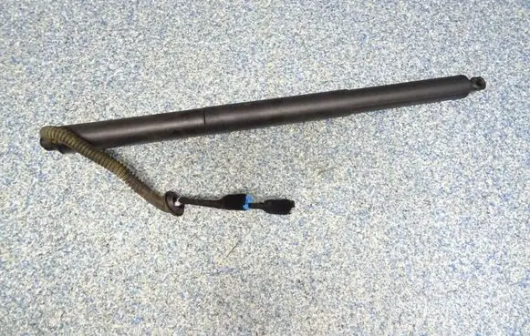 Mini Cooper Countryman F60 Tailgate/trunk strut/damper 9447876