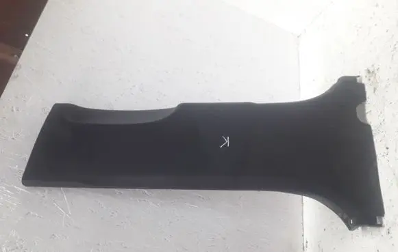 Toyota Auris 150 (B) pillar trim (bottom) 6241402080