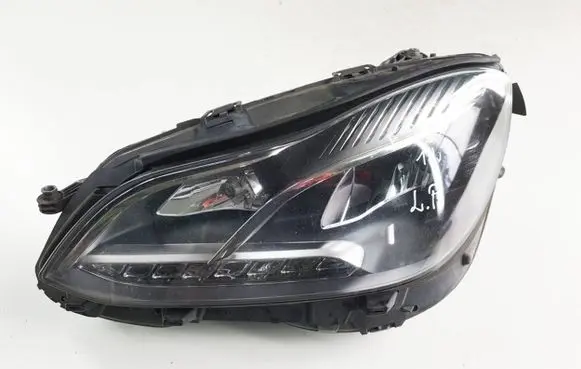 Mercedes-Benz E W212 Headlight/headlamp 1LX01106663 1LX1843