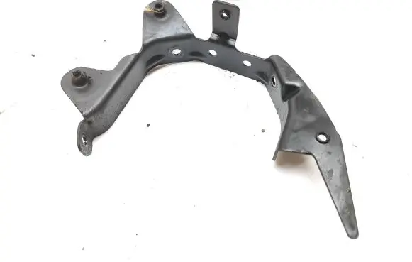 Renault Trafic III (X82) Power steering pump mounting bracket 