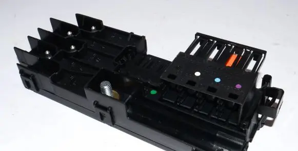 Mercedes-Benz E W211 Fuse module A2115452301