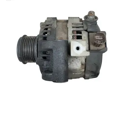 Opel Vectra B Generator/alternator 847669