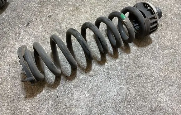BMW 3 G20 G21 Rear coil spring 