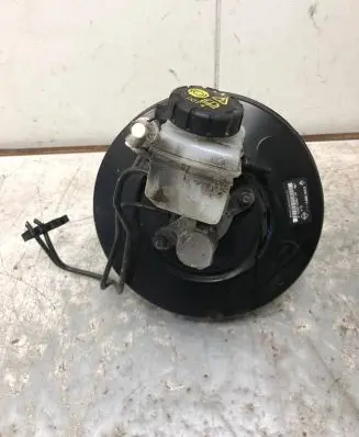 Dacia Dokker Brake booster 472107999R
