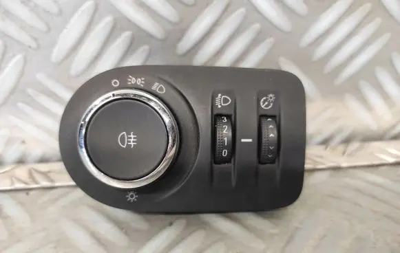 Opel Adam Light switch 13294814