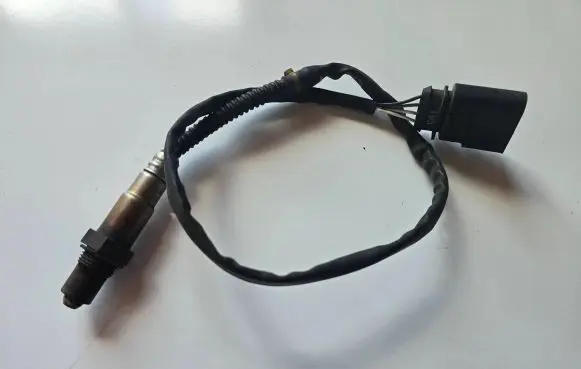 Audi A6 S6 C5 4B Lambda probe sensor 030906262