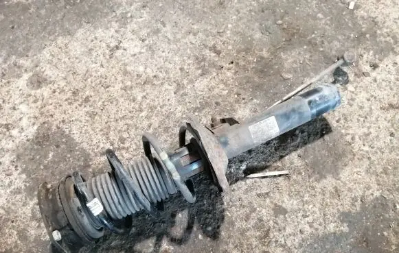 Volkswagen PASSAT B8 Front shock absorber with coil spring 3Q0413031BN
