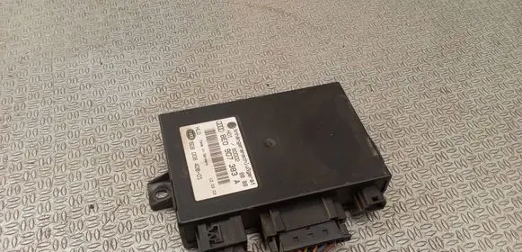 Volkswagen Touareg I Tow bar trailer control unit/module 8E0907383A