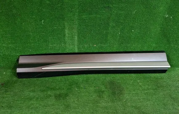 Audi Q3 F3 Front door trim (molding) 83A853959A