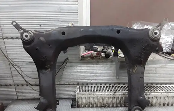 Audi A4 S4 B6 8E 8H Front subframe