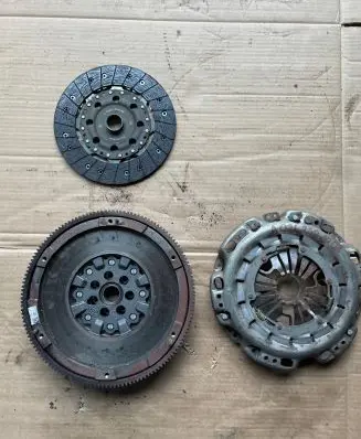 Mercedes-Benz A W176 Clutch set kit 0262501001
