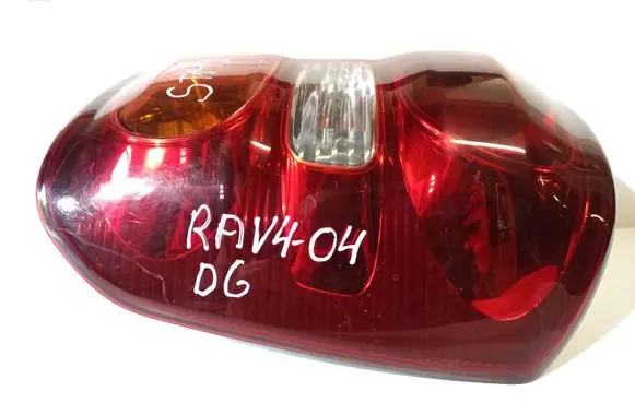 Toyota RAV 4 (XA20) Rear/tail lights