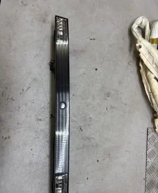 BMW 7 E65 E66 Trunk door license plate light bar 6908711