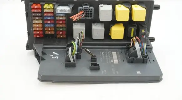 Mercedes-Benz Sprinter W906 Fuse module A9069006303