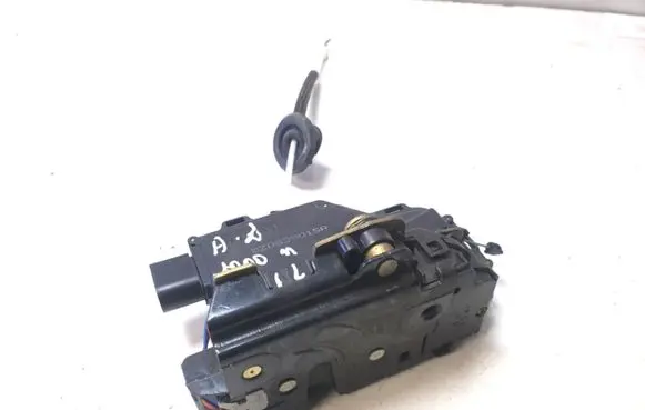 Audi A2 Rear door lock 8Z0839015A
