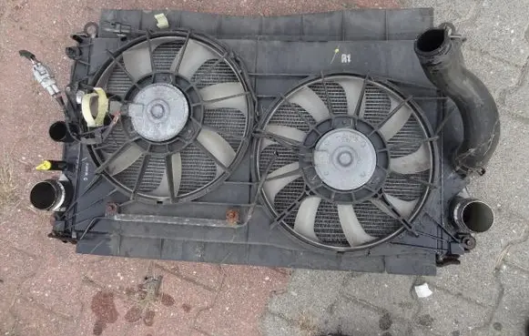 Toyota Auris 150 Radiator set XXXXXXXXX