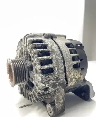 BMW 5 F10 F11 Generator/alternator 8570672 F3G23S55