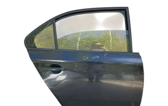 Seat Toledo IV (NH) Rear door 5JA833312