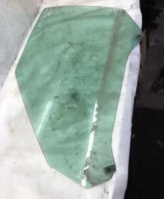 Citroen C4 I Picasso Front door window glass four-door 43r000016