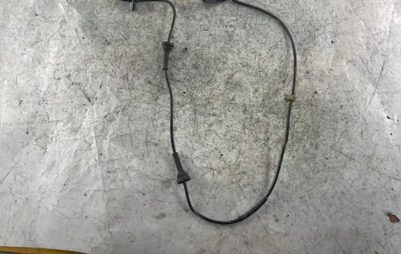 Volvo V70 ABS brake wheel speed sensor 9496961 10071160463