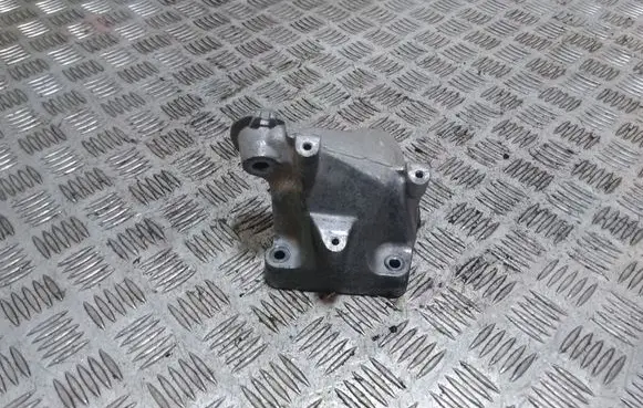 Mercedes-Benz GLE (W166 - C292) Engine mounting bracket 6422236304