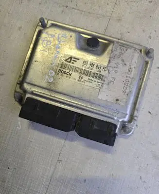 Volkswagen PASSAT B5.5 Engine control unit/module 038906019FC 28SA5322 0281010751